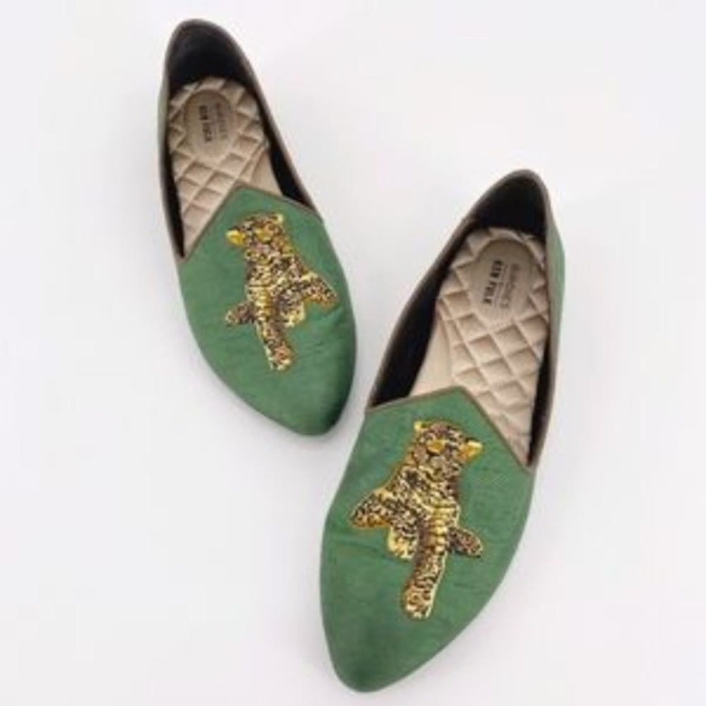 Birdies- size 7 loafers